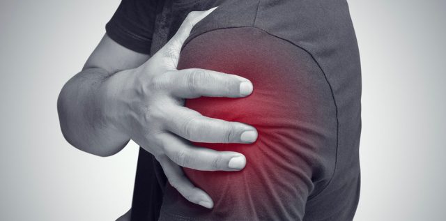 Capsulite : existe-t-il un remède miracle pour soulager la douleur rapidement ?