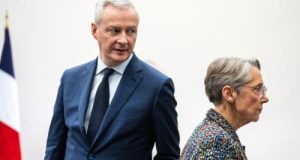 Report de la réforme des retraites : le directeur de l’assurance vieillesse alerte sur l’urgence d’agir sans délai découvrez l'alerte du directeur sur l'urgence d'agir face au report de la réforme des retraites et ses conséquences majeures.