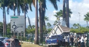 Contrôle aux Abymes : Des bus scolaires stoppés pour absence d’assurance des bus scolaires ont été stoppés aux abymes en raison de l'absence d'assurance, soulevant des préoccupations pour la sécurité des élèves.