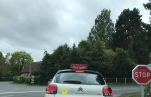 À Lisieux, il fait le plein sans permis ni assurance et s’enfuit sans régler la note découvrez comment faire le plein sans permis ni assurance à lisieux en toute sécurité et légalité. conseils pratiques et informations essentielles pour les conducteurs.