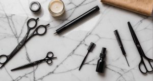 Comment se couper les cheveux seule à la maison : guide étape par étape ? Comment se couper les cheveux seule à la maison : guide étape par étape ?