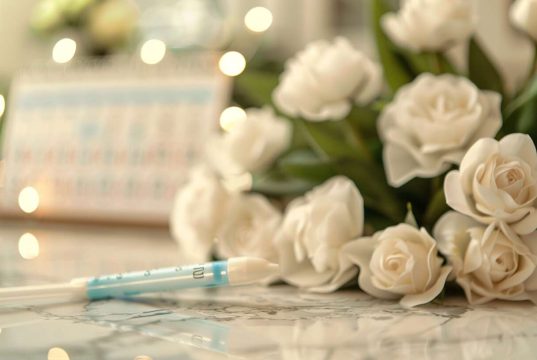 Test de grossesse négatif et absence de règles : que signifie une perte blanche ? Test de grossesse négatif et absence de règles : que signifie une perte blanche ?