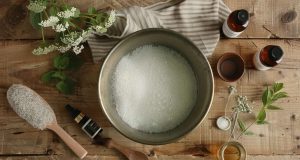 Comment soulager une jambe gonflée avec un remède de grand-mère ? Comment soulager une jambe gonflée avec un remède de grand-mère ?