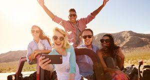 Voyage en solo ou en groupe : comment choisir son agence pour un séjour inoubliable ?