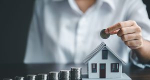 mon assurance habitation me protège-t-elle pendant mes vacances ? protégez votre demeure secondaire avec notre assurance habitation vacances. bénéficiez d'une couverture adaptée aux risques spécifiques de vos locations saisonnières et partez l'esprit tranquille, en toute sérénité.