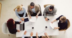 Bercy mise sur la négociation dans les marchés publics d’assurance découvrez comment optimiser vos démarches de négociation pour les marchés publics dans le secteur de l'assurance. apprenez les stratégies clés et les meilleures pratiques pour remporter des contrats avantageux et naviguer efficacement dans le processus complexe des appels d'offres.