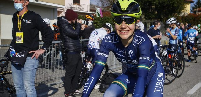 découvrez les dernières informations sur la blessure de la cycliste australienne sarah gigante, son impact sur sa saison, les détails de sa récupération et ses perspectives de retour à la compétition.