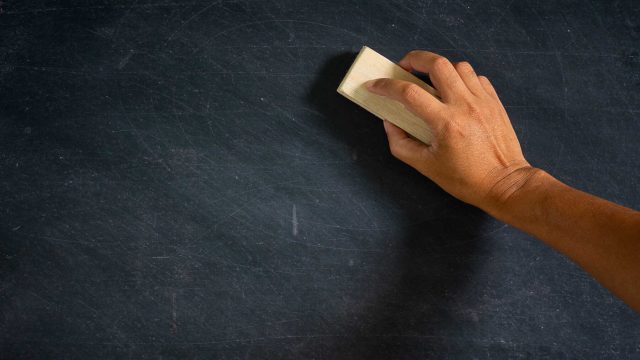 découvrez comment un effacement de dette de 300 millions de dollars a été réalisé à zurich. analyse des enjeux, des acteurs impliqués et de l'impact économique pour la ville et ses habitants.