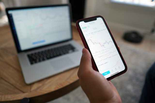 découvrez comment l'indifférence des investisseurs affecte la stratégie et la performance de l'entreprise uniqa. analyse des causes et des conséquences sur le marché financier.