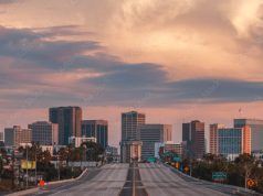 Freeway Insurance se joint à la NASCAR en tant que sponsor phare découvrez comment freeway insurance s’engage en tant que sponsor principal de nascar, soutenant les équipes et les courses tout en renforçant sa visibilité auprès des fans de sports automobiles.