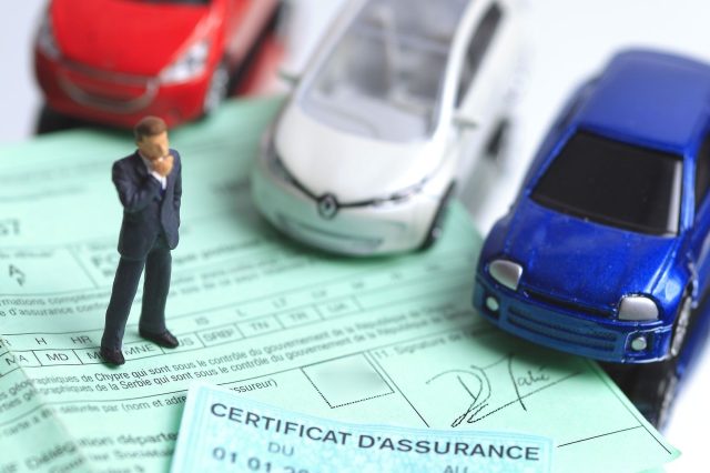 assurance auto : astuces pour payer moins découvrez nos astuces efficaces pour payer moins cher votre assurance auto tout en bénéficiant d'une couverture adaptée à vos besoins.