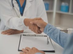 Comment l’Assurance-maladie s’efforce de calmer la fronde des médecins découvrez comment l'assurance-maladie aide à apaiser les tensions entre patients et médecins pour un suivi médical serein et efficace.