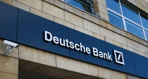 Deutsche Bank réaffirme son maintien sur Zurich : une analyse approfondie deutsche bank confirme son engagement à maintenir ses activités à zurich, renforçant ainsi sa présence stratégique en suisse.