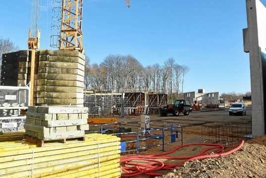 De l’assurance à la décoration d’intérieur : une nouvelle carrière qui prend vie à Quimper découvrez une nouvelle carrière passionnante dans la décoration à quimper. opportunités, conseils et tendances pour réussir dans le secteur déco.