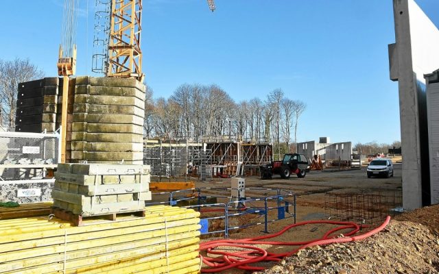 découvrez une nouvelle carrière passionnante dans la décoration à quimper. opportunités, conseils et tendances pour réussir dans le secteur déco.