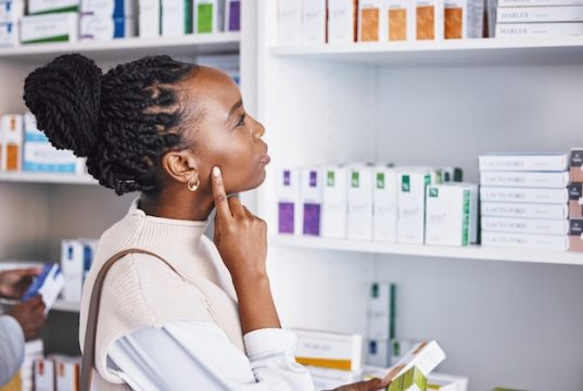 Le prix des médicaments au Canada : un frein majeur pour l’accès aux soins des communautés noires découvrez les enjeux liés au prix des médicaments au canada et leur impact sur l'accès aux soins dans les communautés noires, avec une analyse des défis et des solutions possibles.