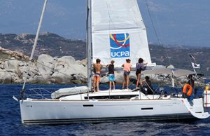 Quand banques et assurances voguent ensemble pour soutenir la plaisance découvrez comment les banques et assurances soutiennent le secteur de la plaisance en offrant des solutions financières adaptées pour les passionnés de navigation.