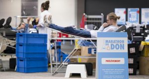 Les cyclistes de l’équipe AG Insurance-Soudal arboreront un maillot pour promouvoir le don du sang participez à notre promotion spéciale pour cyclistes et contribuez au don du sang. rejoignez-nous pour soutenir une cause vitale tout en profitant d'offres exclusives.