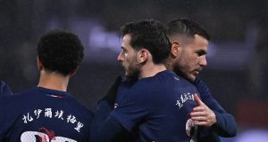 Évaluation des joueurs du PSG contre le Bayern Munich : un match d’anthologie avec Khvicha Kvaratskhelia en vedette analyse complète de la performance des joueurs du psg face au bayern, avec un focus spécial sur kvaratskhelia.
