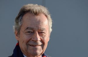 Interview exclusive avec Michel Denisot : Assurances de Navarre, expert en courtage transport découvrez l'interview exclusive de michel denisot, expert en assurance transport, et obtenez des insights précieux sur les meilleures pratiques et les enjeux du secteur.