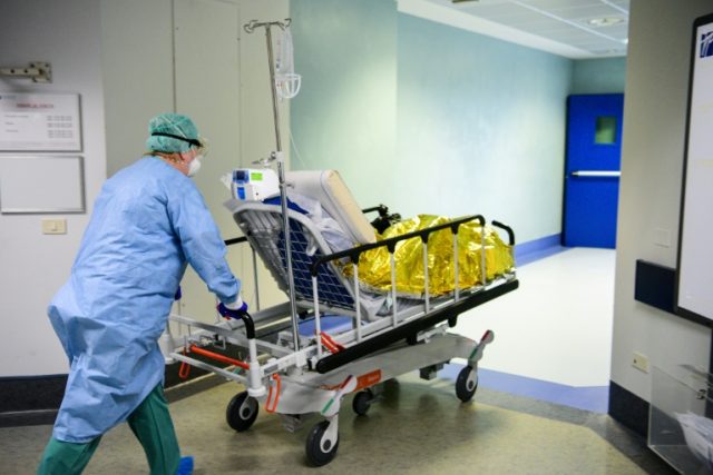 l'italie refuse les frais d'hôpital pour les ressortissants à crans-montana, facilitant ainsi l'accès aux soins transfrontaliers pour les patients concernés.