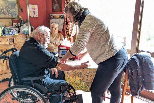 découvrez les dernières informations sur la revalorisation des salaires des infirmières libérales, les impacts sur leur profession et les perspectives d'avenir.