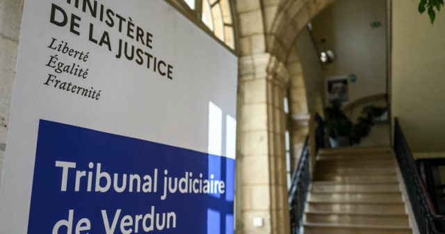 découvrez comment identifier et éviter les escroqueries liées à l'assurance-vie grâce à nos conseils et informations essentielles.