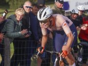Vuelta féminine : Lotte Kopecky cède le triomphe au sprint à sa coéquipière Mischa Bredewold dans une course haletante lors de la vuelta féminine, lotte kopecky a cédé la victoire à mischa bredewold dans une course intense et pleine de suspense.