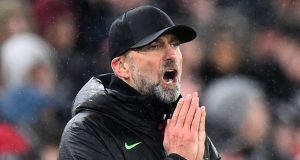 Real Madrid : Enrique Riquelme annonce l’arrivée de Jürgen Klopp en cas d’élection, mais suscite une vague de critiques